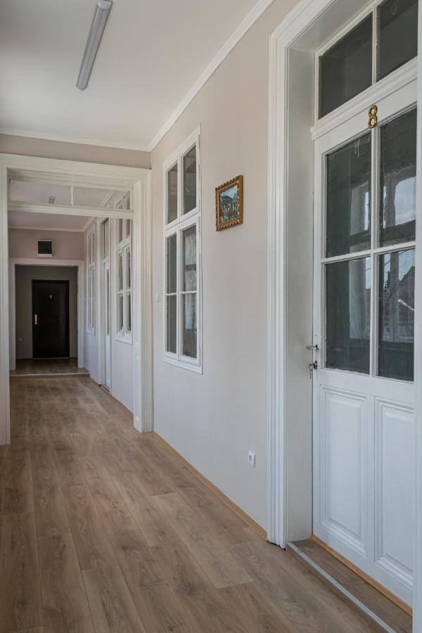 Tabacco Rooms Obrenovac  ภายนอก รูปภาพ