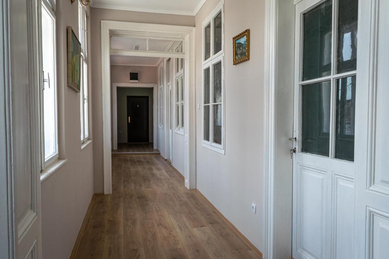 Tabacco Rooms Obrenovac  ภายนอก รูปภาพ