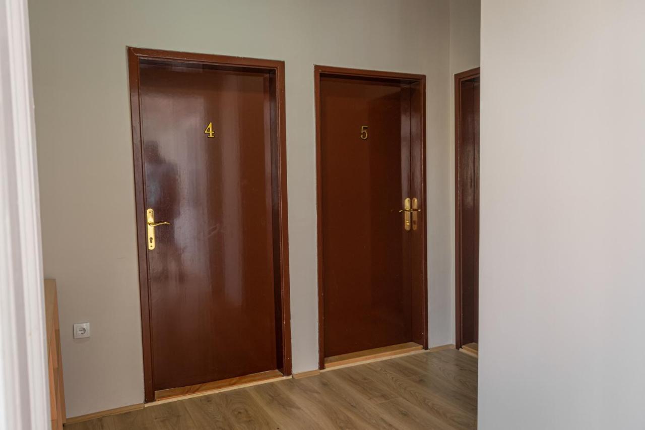 Tabacco Rooms Obrenovac  ภายนอก รูปภาพ