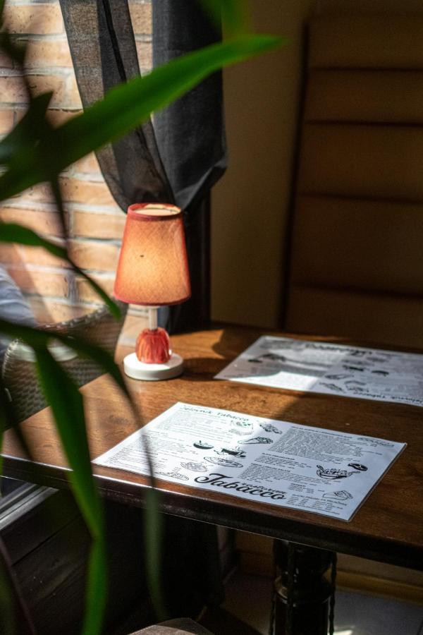 Tabacco Rooms Obrenovac  ภายนอก รูปภาพ